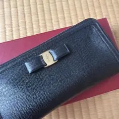 Salvatore Ferragamo 長財布 ブラック ヴァラリボンのサムネイル