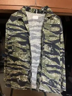 迷彩柄ミリタリージャケット