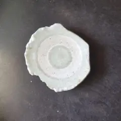 古陶磁 輪花皿 小皿 豆皿 陶芸 初期伊万里の陶片 骨董品 - メルカリ