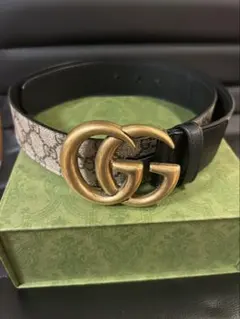 [箱袋付き美品] GUCCI ベルト 正規品のサムネイル