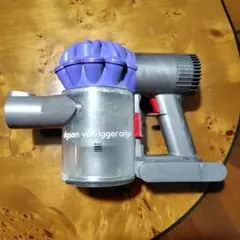 Dyson SV11 スティッククリーナー 本体 - メルカリ