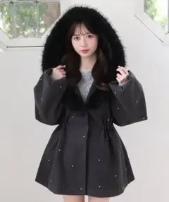 flamadrama 水色ファーコート パール装飾付き | Mercari