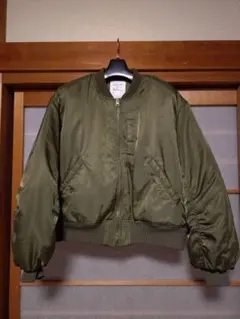 オリーブグリーン ボンバージャケット 38-40