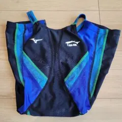 Item thumbnail for item f5e468bb-5ddf-475a-8615-b813dc6e4d66