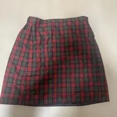 UNIQLO 防風　赤と黒のチェック柄ミニスカート　登山　アウトドア