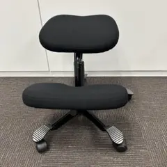 Item thumbnail for item a167423c-b872-4b87-9b8a-2b16f4e3eeb0