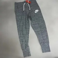 新品Nike ナイキレディースSジョガーパンツ グレーボトムスポケット付