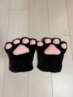 モコモコにくきゅうグローブのサムネイル