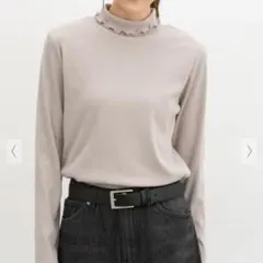 【新品未使用※タグなし】ハニーズ　ラメハイネックTシャツ　Mサイズ