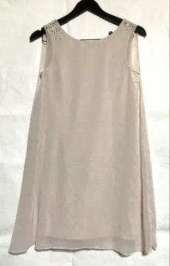 ビジュー付きロイヤルパーティーワンピースドレス