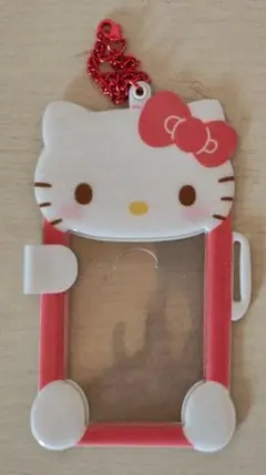 ハローキティ アクリルカードホルダー 証明写真サイズ - メルカリ