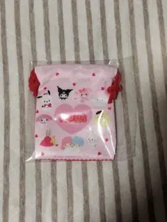 【新品未使用】サンリオ ハローキティ いちご新聞 巾着