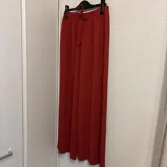 レンガ色　ガウチョパンツ