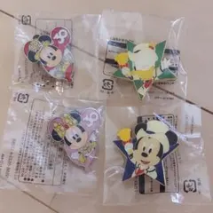 ディズニーランド　ピンバッチ4点セット