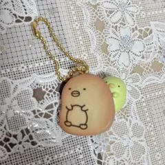 すみっコぐらし ビスケットつきチャーム ぺんぎん？
