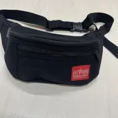 Manhattan Portage ブラック ボディバッグ