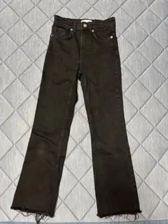 ZARA 黒デニムパンツ
