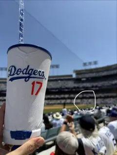 缶バッジ付き 大谷翔平 ドジャース球場 飲み放題 スーベニア ドリンク