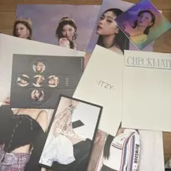 ITZY シーグリ 2022 JYP 特典 ポスター トレカ リュジン ユナ - メルカリ