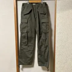 カーゴパンツ オリーブ色 6ポケット