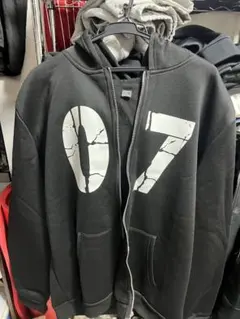 ブラックパーカー 07 IRREPLACEABLE