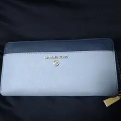 中古品 MICHAEL KORS 長財布 バイカラー ラウンドファスナーのサムネイル