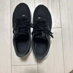 New Balance 411 スニーカー ブラックのサムネイル