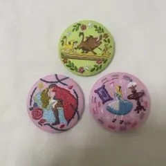 ディズニー　刺繍缶バッチ　アリス　など