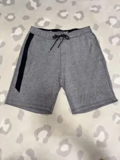 American Eagle Outfitters FLEX ショートパンツのサムネイル