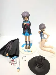 涼宮ハルヒの憂鬱 長門有希 フィギュア 2種セットのサムネイル