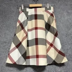 ブルーレーベルクレストブリッジ　ブルーレーベル　ノバチェック　スカート　36
