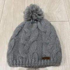 グレー ニット帽