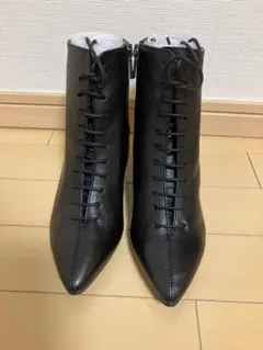 Item thumbnail for item 4a97f4fd-4bb0-45ee-a05f-9fe8bc69e06f