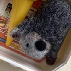 羊毛フェルト ラッコ