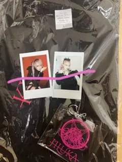 JILUKA FC限定Tシャツとラバキー　Boogieさんサインチェキ JILUKA FC限定Tシャツとラバキー Boogieさんサインチェキ - メルカリ