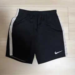 NIKE ハーフパンツ