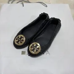 Tory Burch 黒 フラットシューズ
