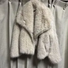 今週中削除予定】 ホワイトファーコート zara h&m - メルカリ