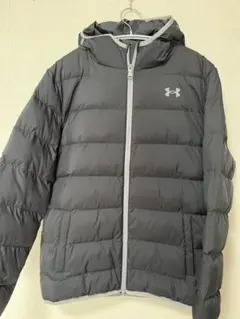 Under Armour フード付きダウンジャケット グレー