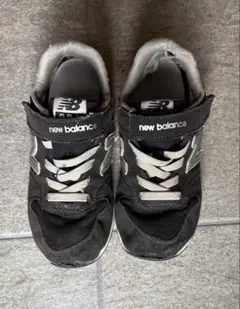 new balance 黒 スニーカー 20cm