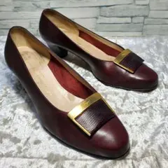 サルヴァトーレフェラガモ 23cm パンプス レザー 茶 6C ロゴ金具