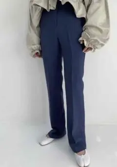 nugu ヌグ bisou スラックス カラーフレアパンツ フレンチガーリーのサムネイル