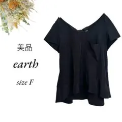 美品 earth 半袖ブラウス F 黒 袖フリル リボン 首元スッキリ3869