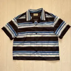 マチュアリー　シャツ