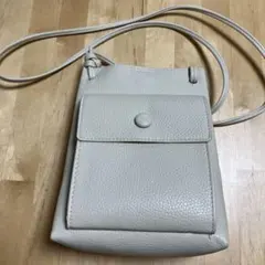 ローリーズファーム　スマホショルダーバッグ