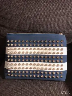 DIAVELのハンドバッグ