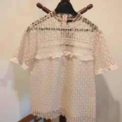 レース フリル付き 半袖トップス　zara