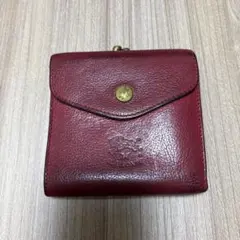イルビゾンテ製赤い二つ折り財布