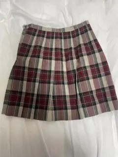 イーストボーイEASTBOY 制服スカート ベージュ 女子高校生　少し破れあり