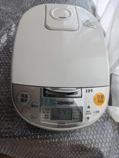 ZOJIRUSHI　象印　 炊飯器 NP-XA10のサムネイル